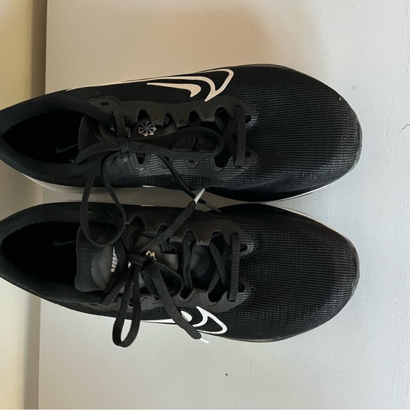 Women’s Nike ZoomX running shoe black 9.5 - Picture 2 of 5